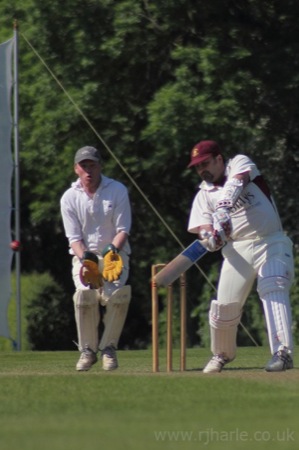 Harpenden Begin To Hit Out