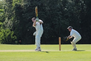 Harpenden Pile On Some Late Runs