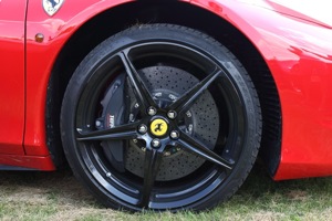 Ferrari Wheel With Giant Brake Disc